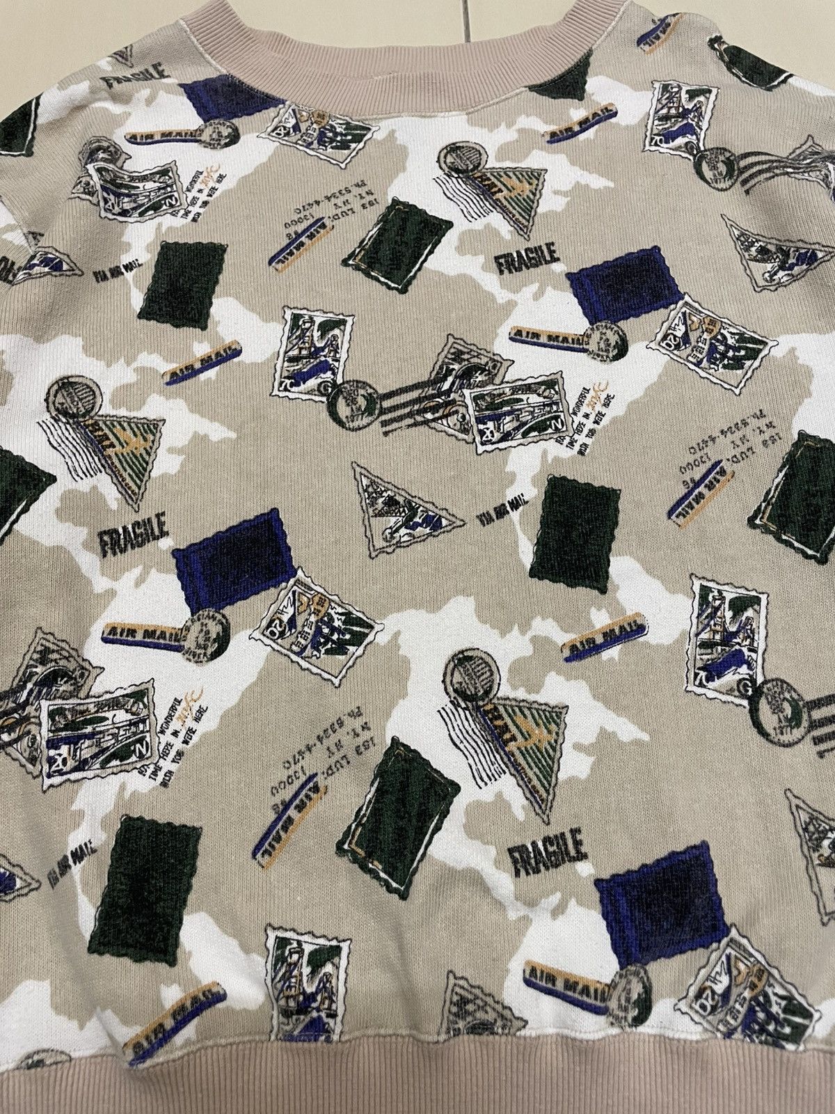 Hai Sporting Gear Vtg Hai Sporting Gear Miyake Design Studio AOP Sweatshirt Size M / US 6-8 / IT 42-44 - 4 Thumbnail