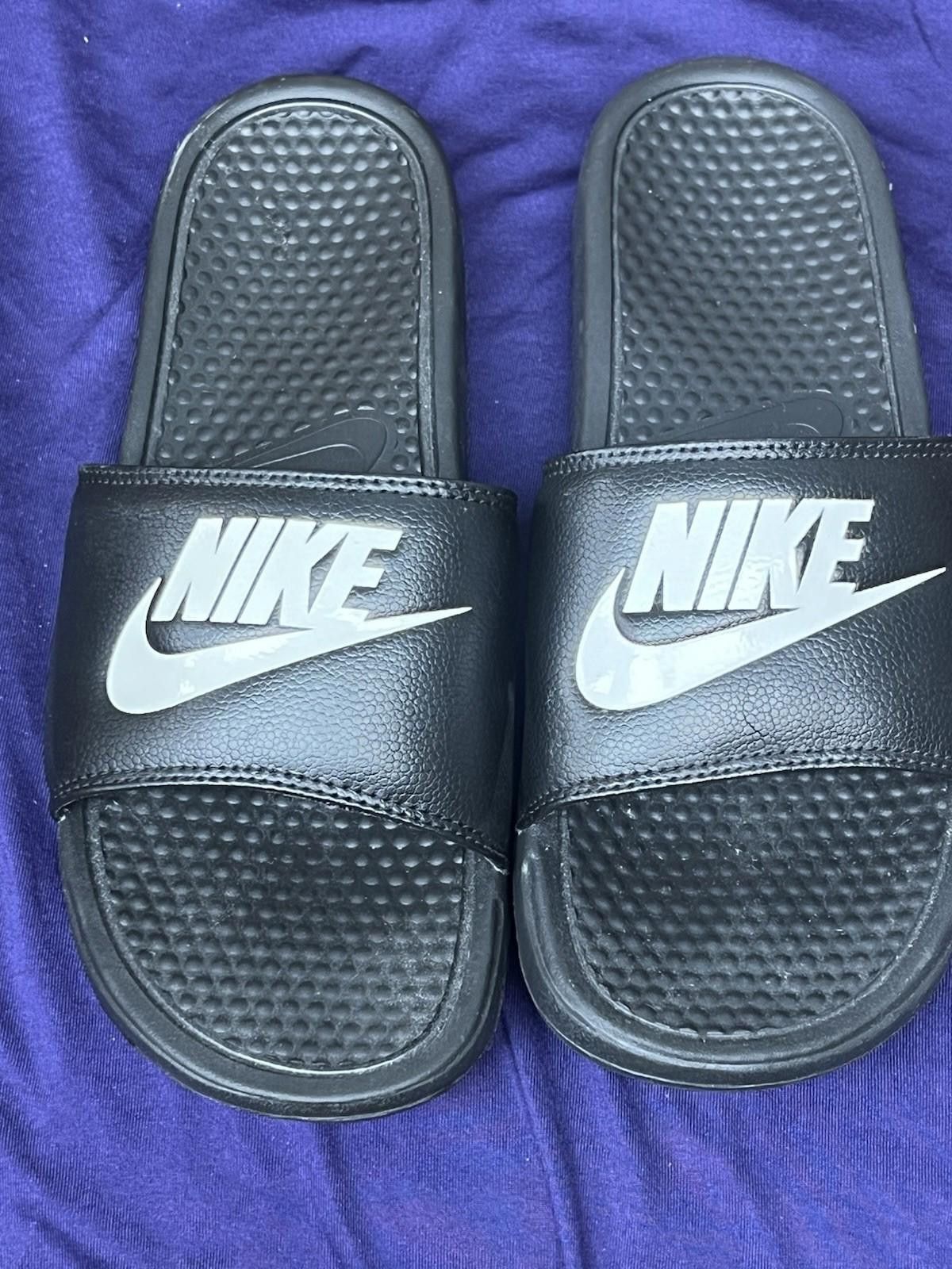 Nike Nike Benassi 12 JDI Black/White Men Slides Sandal 343880090 Size US 12 / EU 45 - 1 Thumbnail