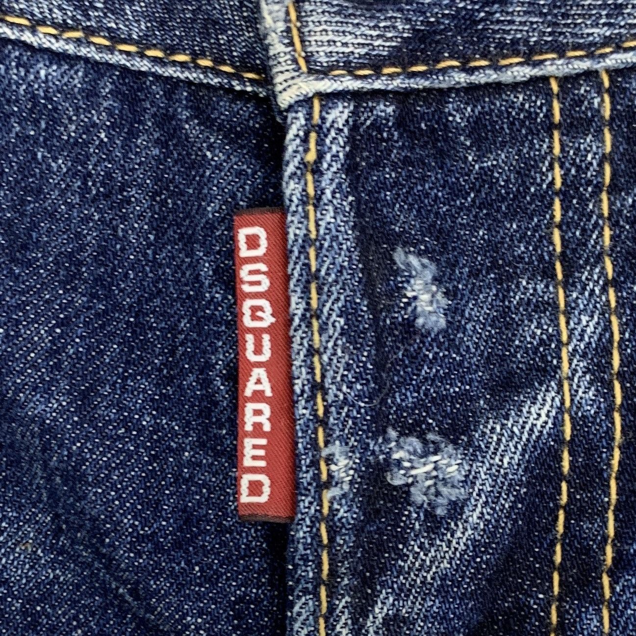 Dsquared2 Dsquared2 Dark Blue Washed Distressed Denim Shorts K26WX Size 30" / US 8 / IT 44 - 8 Thumbnail