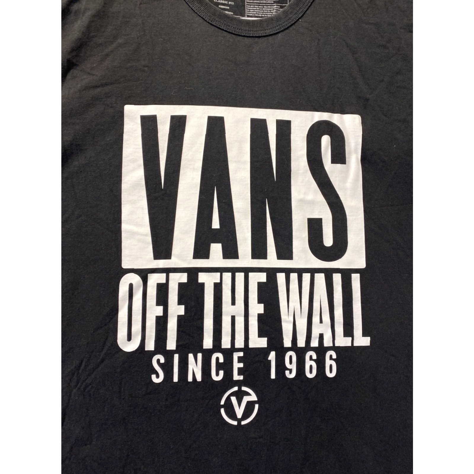 Vans VINTAGE? Wait not vintage. The item is Vans T-shirt Off The Wall Short Sleeve Classic Men’s Black Medium 46-48 Black Graphic Logo Mens T-Shirt Size US M / EU 48-50 / 2 - 2 Thumbnail
