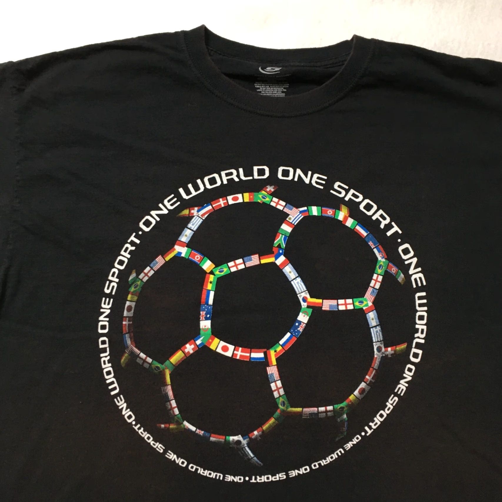 Vintage Nike Shirt Mens XL Black Soccer Football One World One Sport T-shirt Size US XL / EU 56 / 4 - 2 Thumbnail