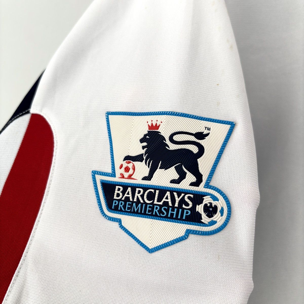 Vintage 2004 2005 West Bromwich Albion Vintage Kit Soccer Jersey Tee Size US L / EU 52-54 / 3 - 7 Thumbnail