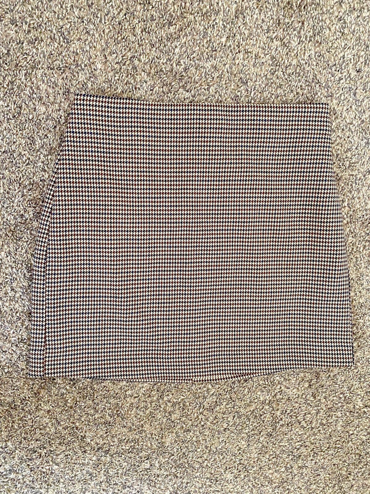 Mango NWT MANGO Mini Skirt in Houndstooth (X-SMALL) Size 26" / US 2 / IT 38 - 4 Thumbnail
