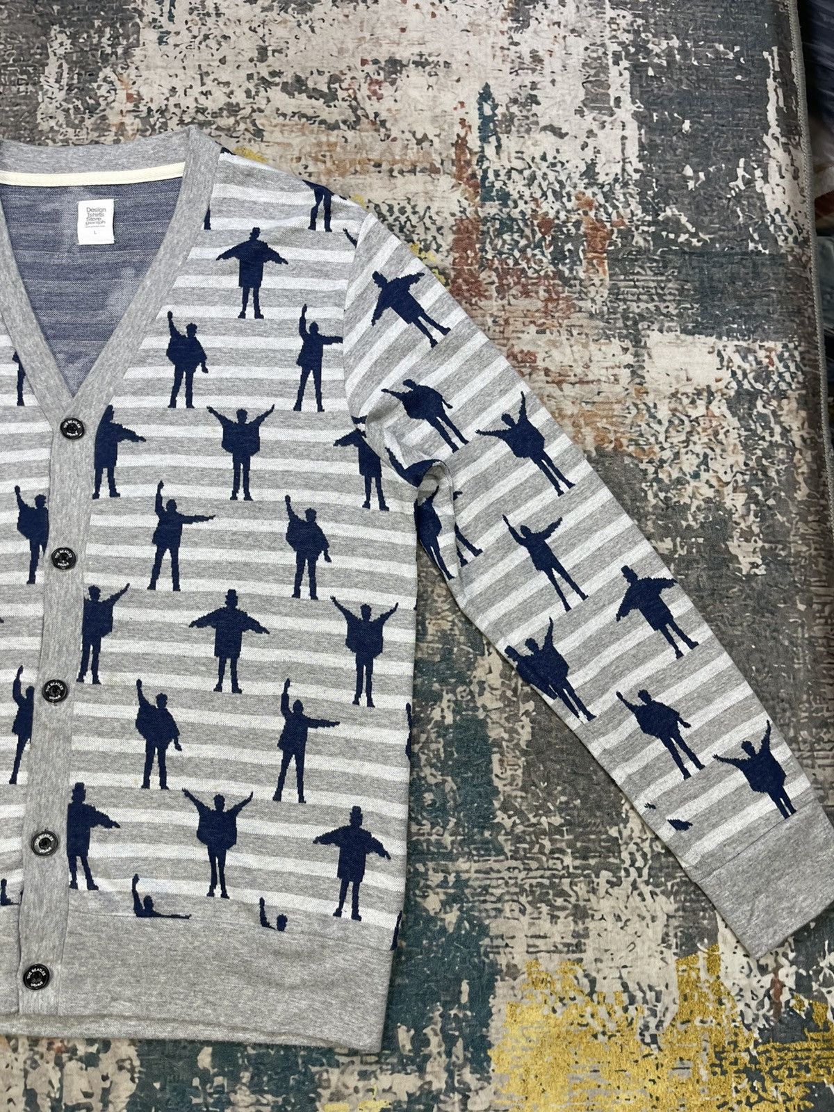 Band Tees The Beatles x Graniph Full Print Button Down Cardigan Size US M / EU 48-50 / 2 - 6 Thumbnail