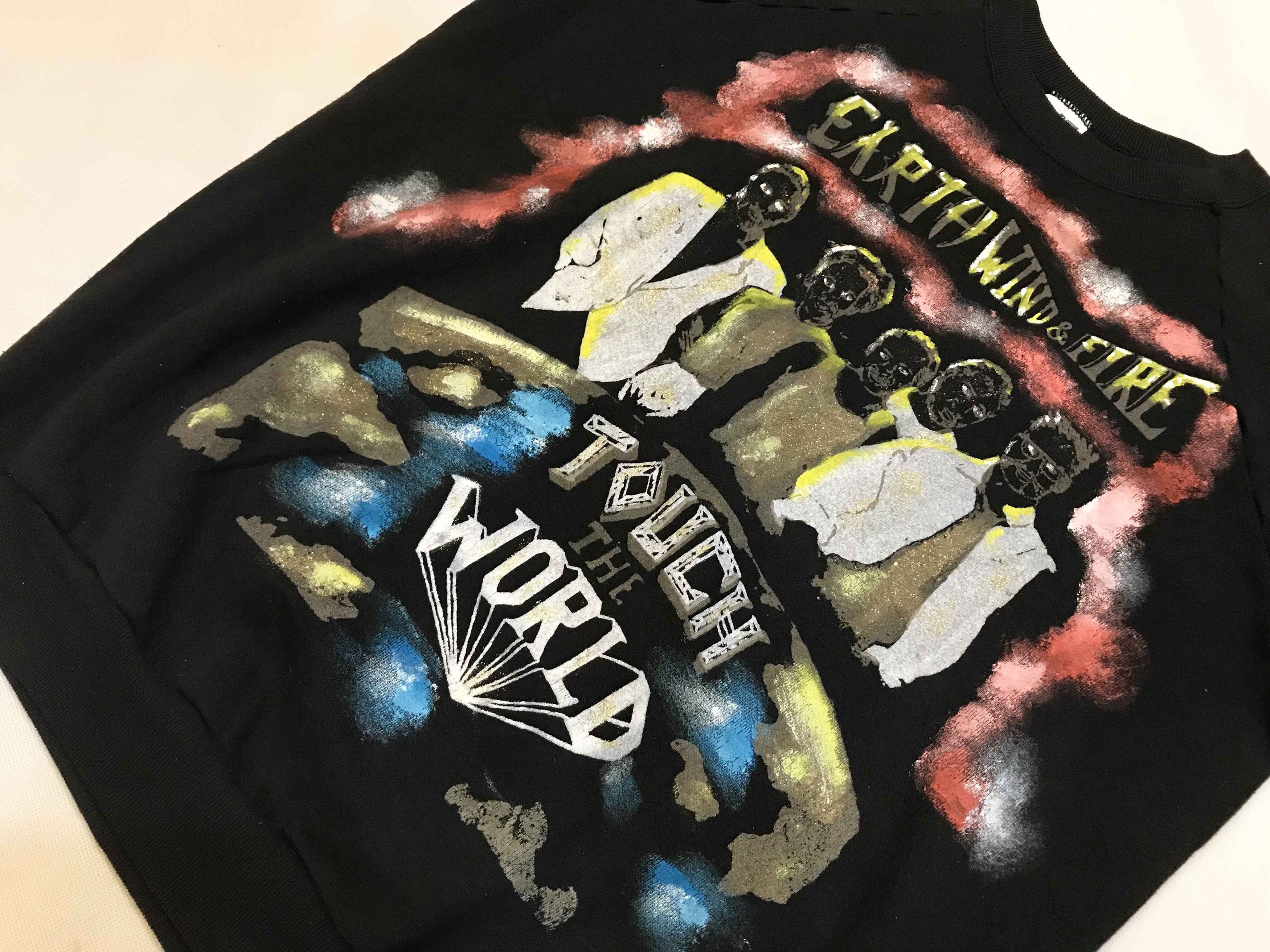 Fruit Of The Loom × Vintage Vintage Earth Wind and Fire Touch the World Sweatshirt Size US XL / EU 56 / 4 - 5 Thumbnail