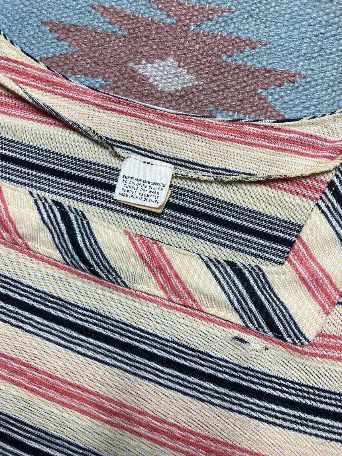 Vintage VTG 70s striped t shirt thin soft worn wide neck women’s L Size L / US 10 / IT 46 - 3 Thumbnail