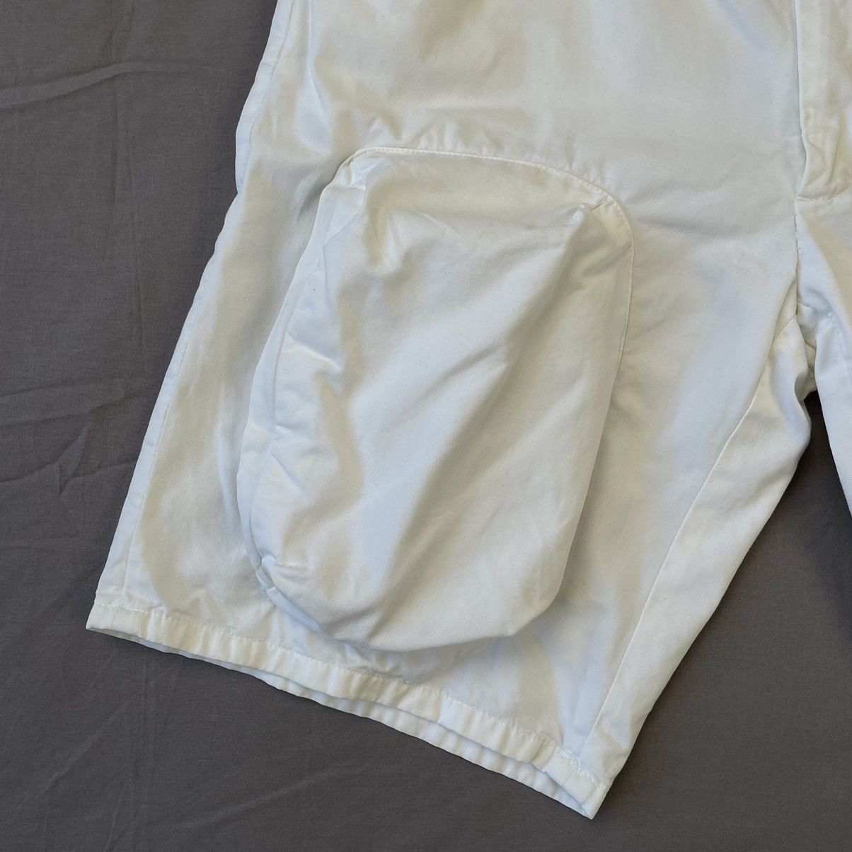 Helmut Lang Helmut Lang 3D Cargo Pocket Shorts Size US 30 / EU 46 - 5 Thumbnail