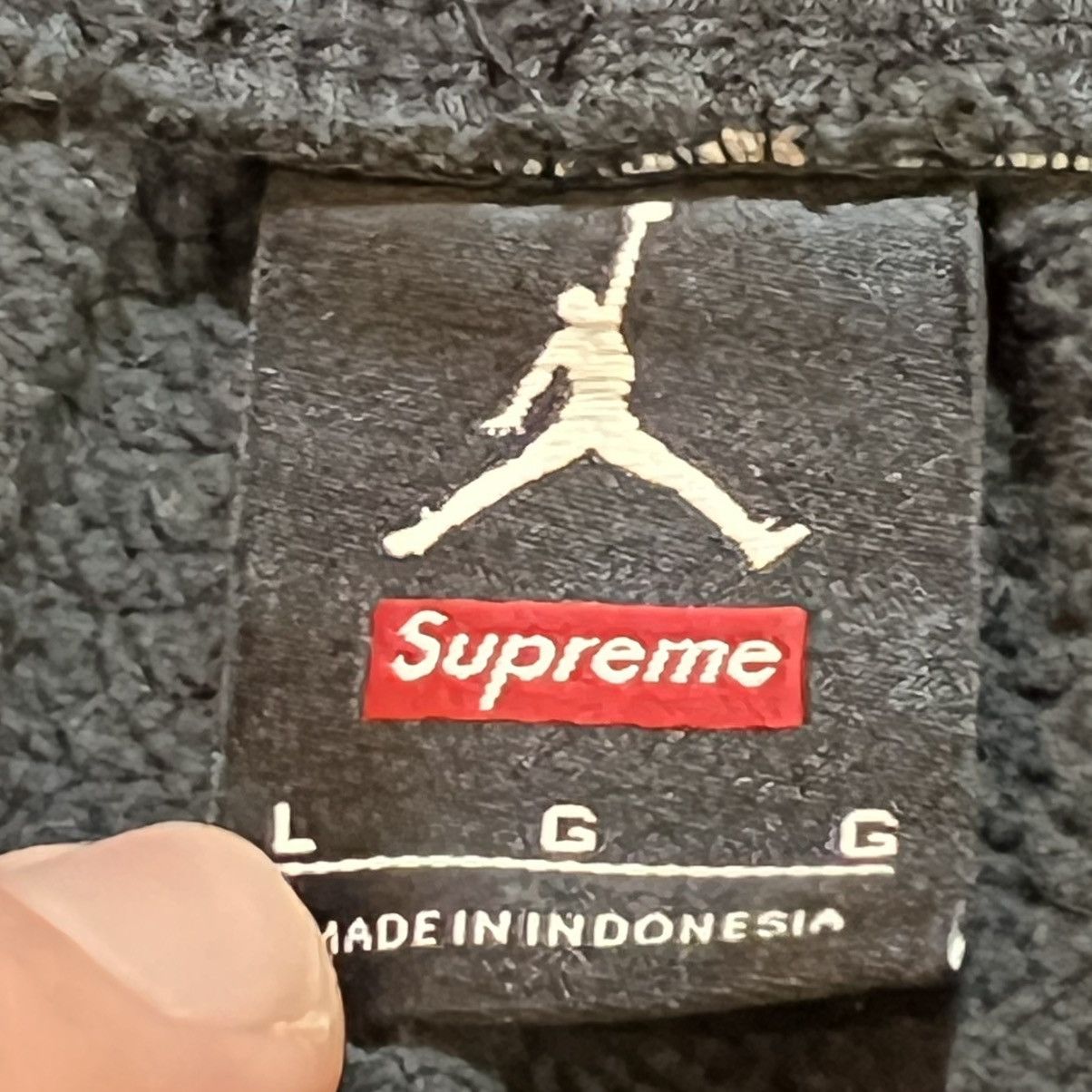 Jordan Brand × Supreme Supreme Jordan Sweatpants Owned by Salehe Bembury Size US 34 / EU 50 - 8 Thumbnail
