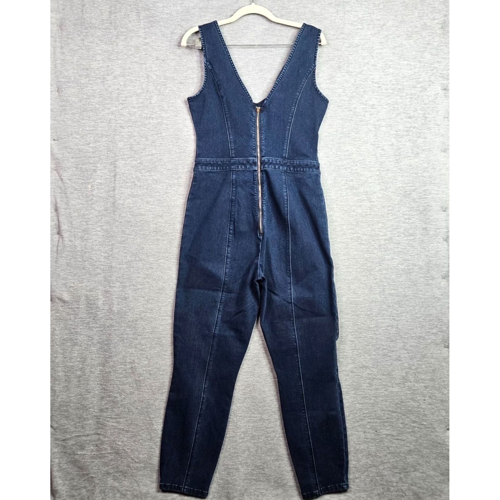 Bebe bebe Jumpsuit Denim V-Neck Half Zip Sleeveless Size 10 Blue Women's Vintage: No? Size L / US 10 / IT 46 - 2 Thumbnail