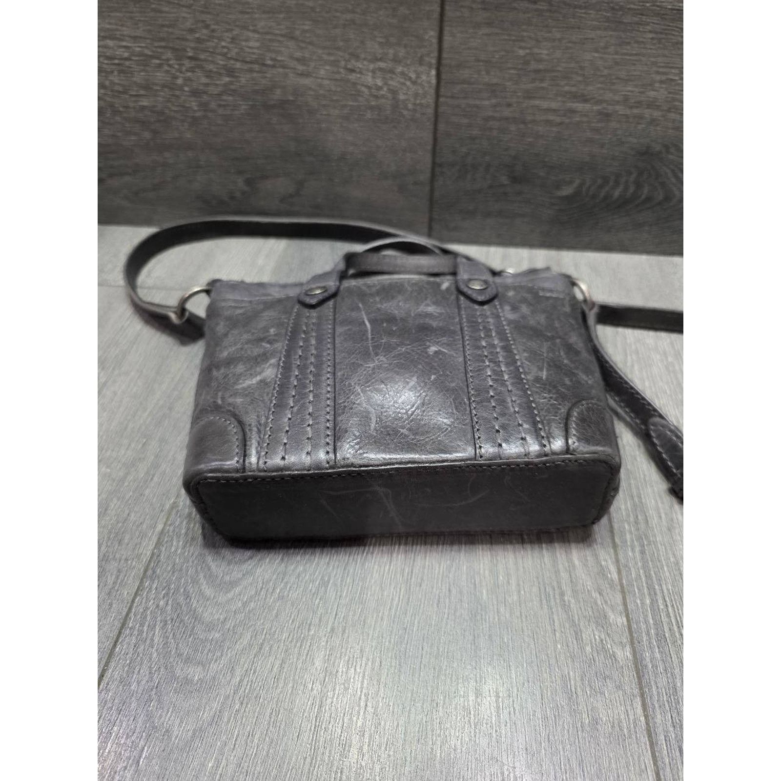 Frye FRYE Mini Melissa Leather Crossbody Shopper Bag B000440 Size ONE SIZE - 5 Thumbnail