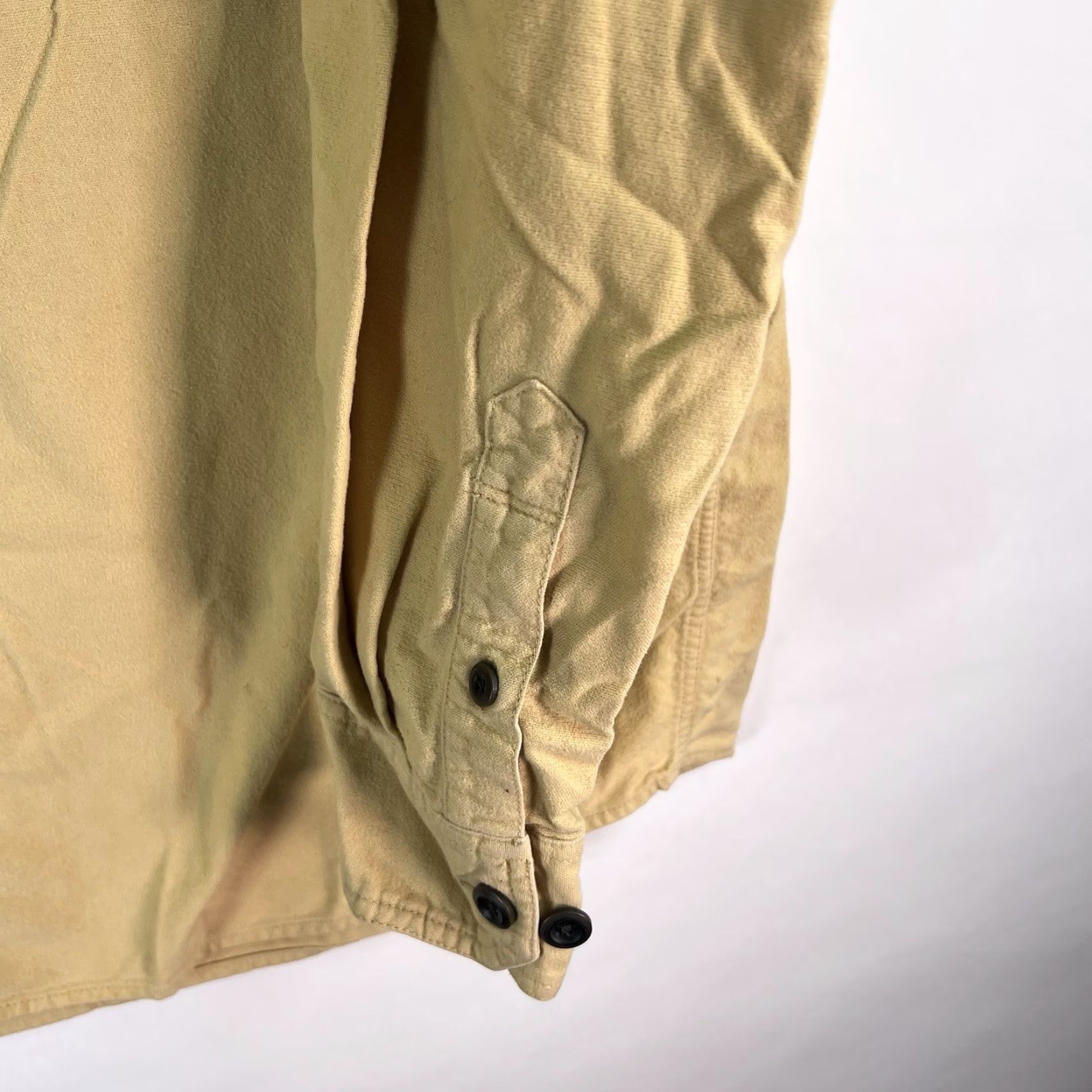 Eddie Bauer Eddie Bauer Sport Shop Heavyweight Flannel Button Shirt Men’s XL Gold Size US XL / EU 56 / 4 - 3 Thumbnail