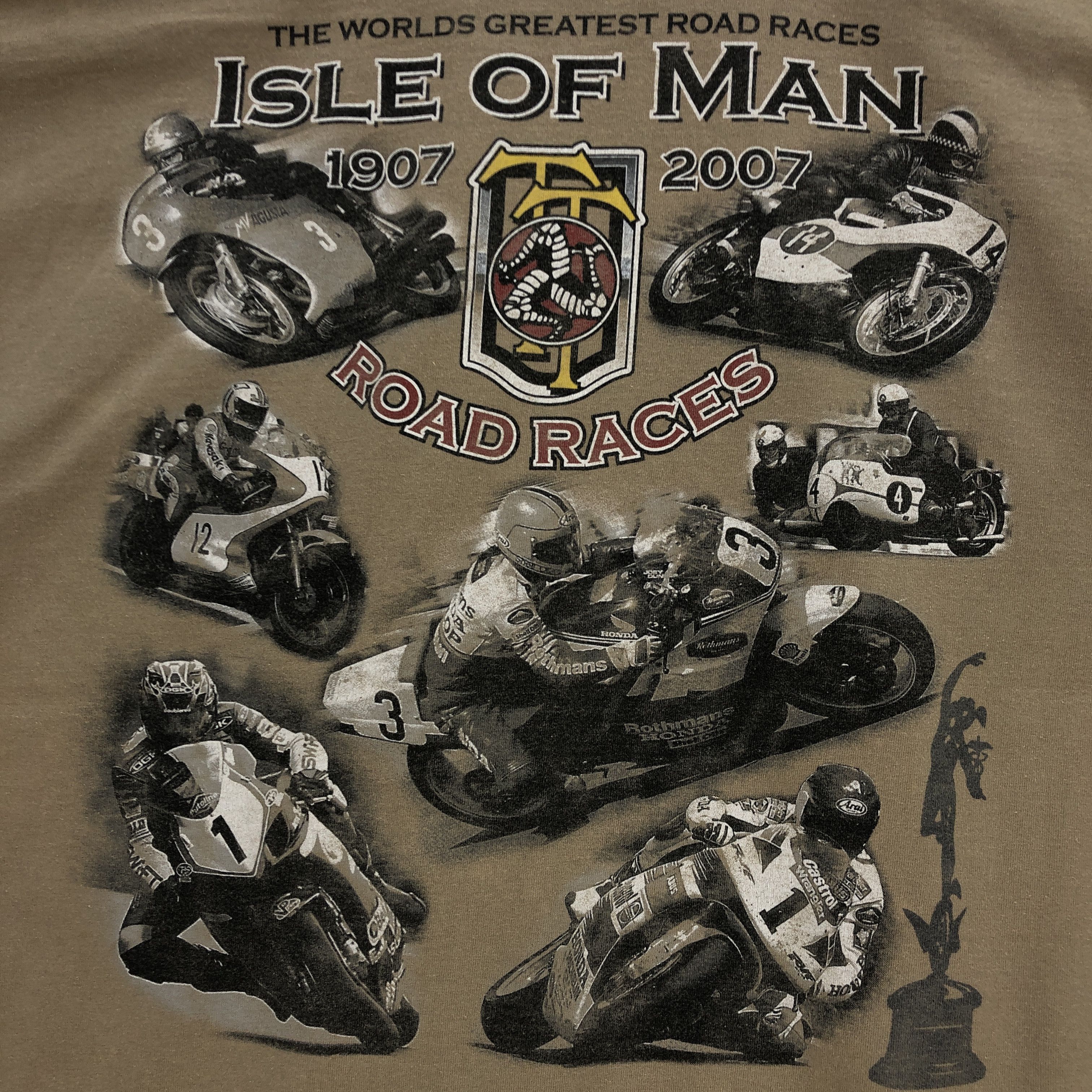 Vintage Vintage 90s Isle of Man T Shirts Road Race Motorcycle Tees Size US XL / EU 56 / 4 - 3 Thumbnail