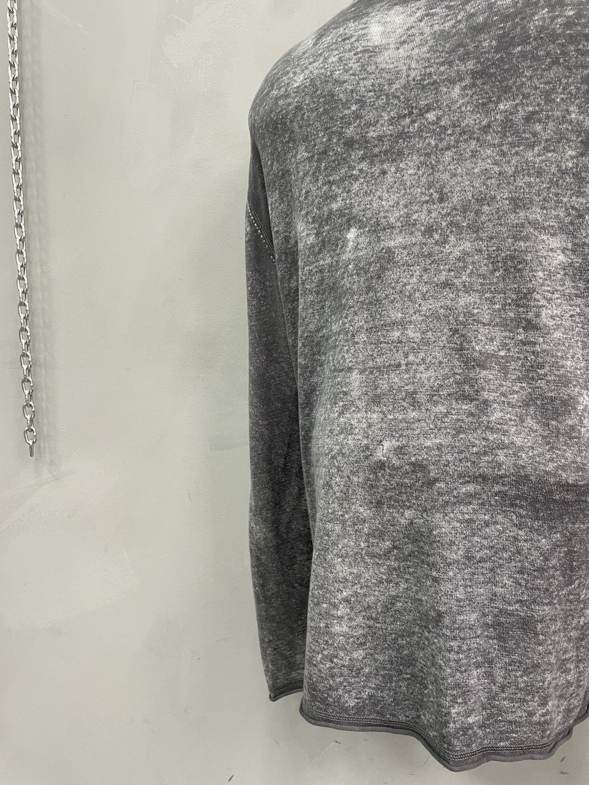 Armani Exchange Armani Exchange grey eagle print Y2K washed longsleeve Size US M / EU 48-50 / 2 - 9 Thumbnail