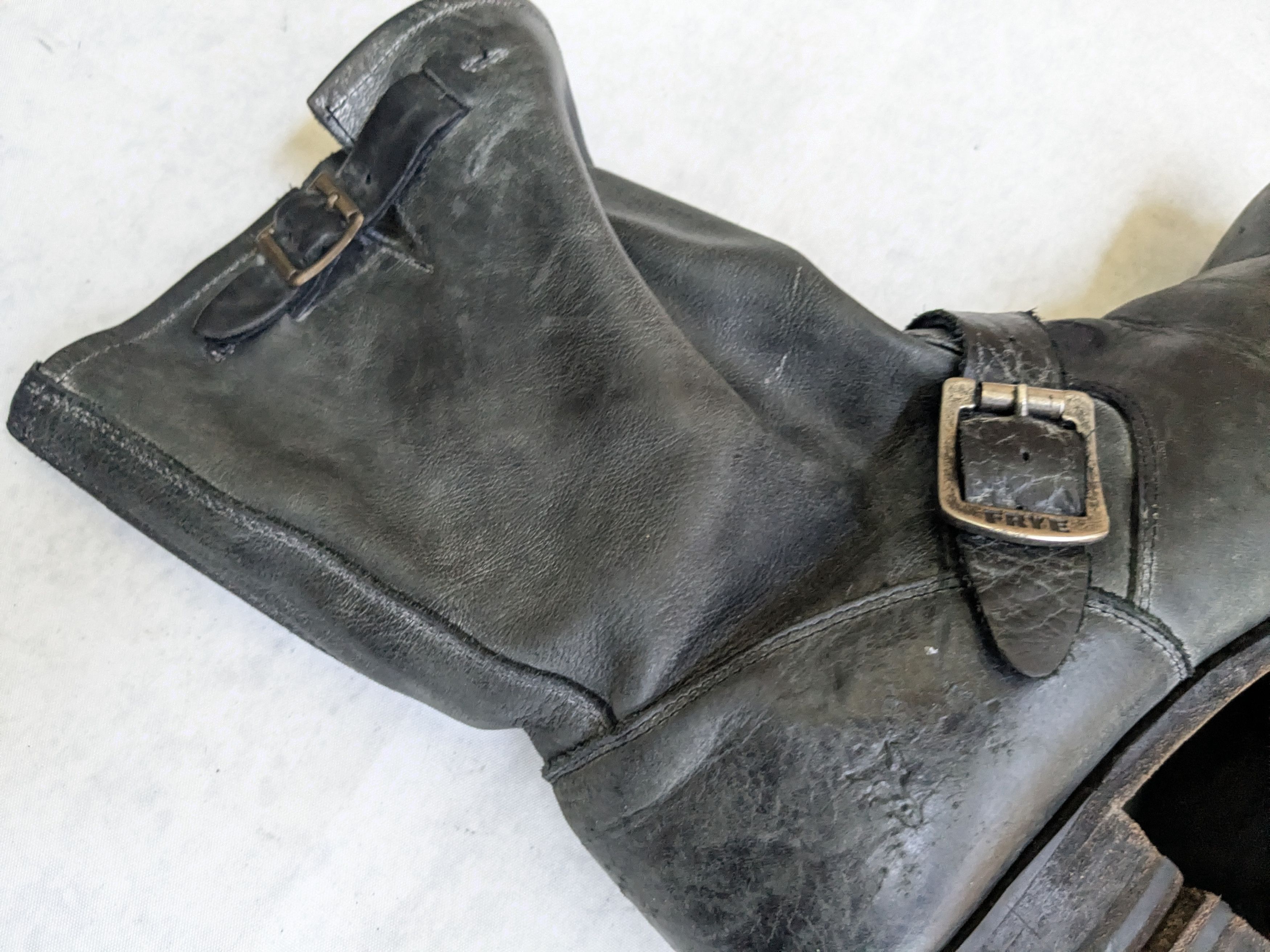 Frye Frye Engineer Boots Black 8 Leather Buckle Size US 8 / EU 41 - 10 Thumbnail