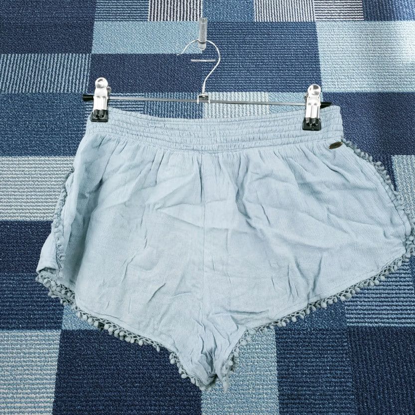 O'Neill O'Neill Shorts Womens M Medium Blue Hot Pants Mid-Rise 2" Pom Pom Trim Pull On Size 32" / US 10 / IT 46 - 1 Thumbnail