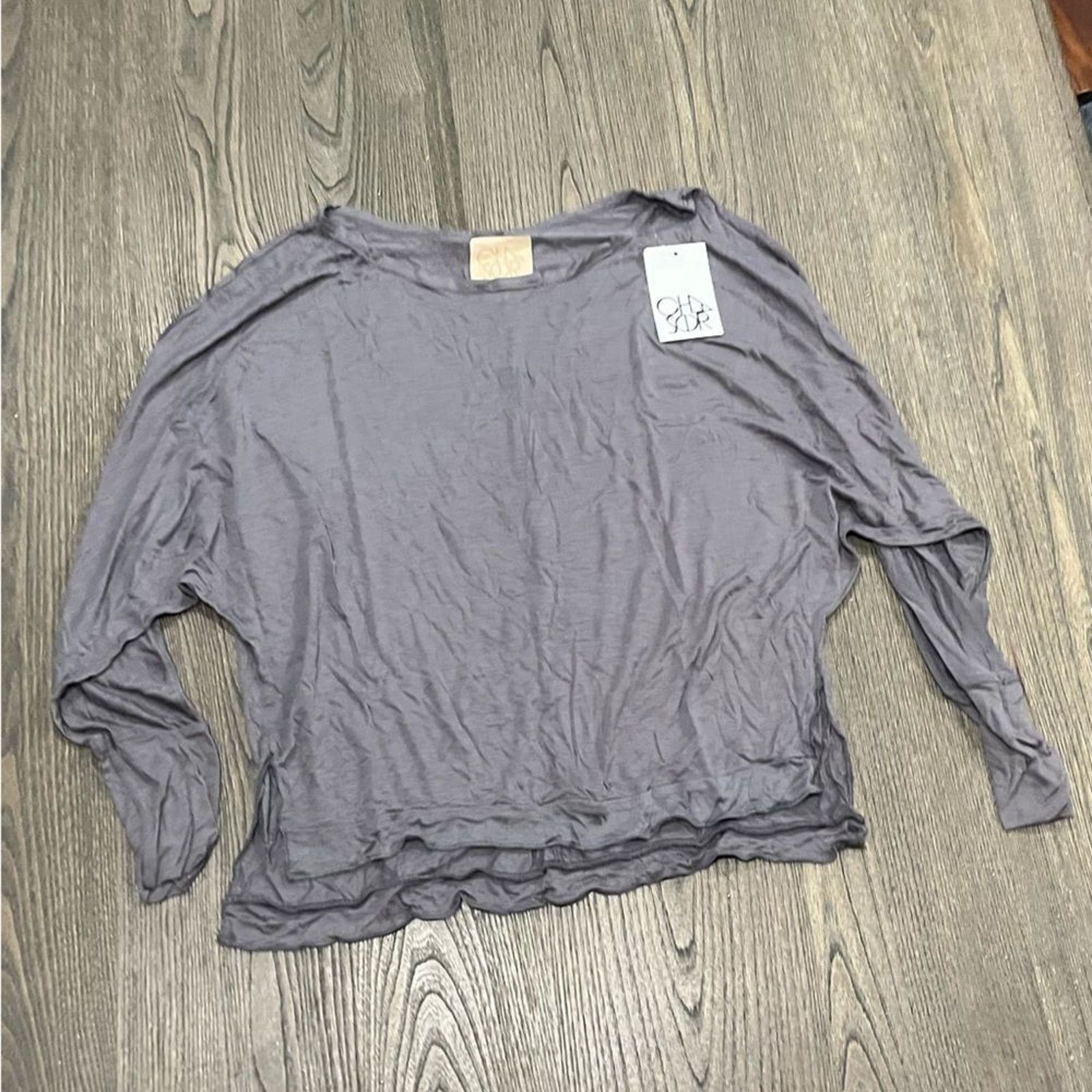 Vintage NWT Chaser Gray Long Dolman Sleeve T-Shirt Size M Size M / US 6-8 / IT 42-44 - 1 Thumbnail