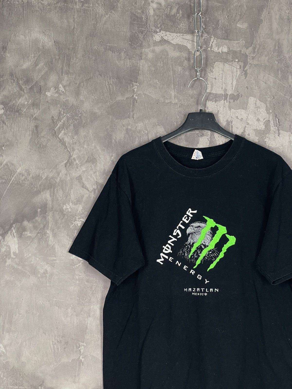 Vintage Monster Energy Big Logo Streetwear vintage racing t-shirt Size US M / EU 48-50 / 2 - 4 Thumbnail