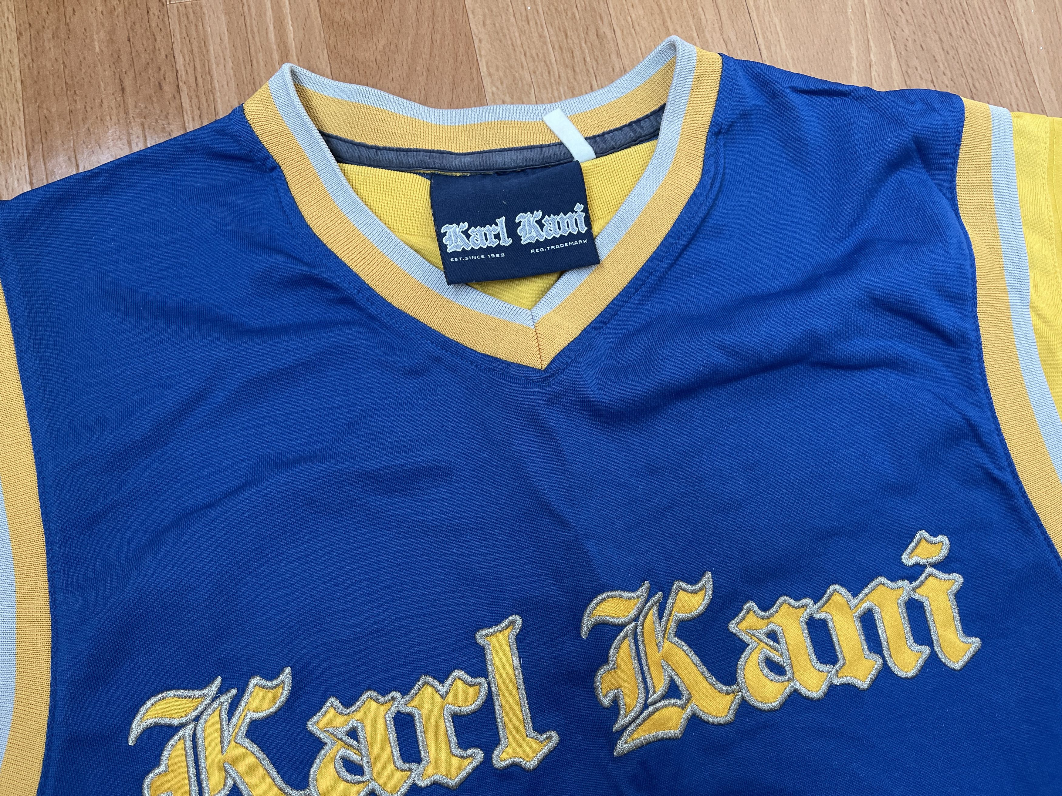 Karl Kani Karl Kani jersey Newark, New Jersey Brick City t-shirt Y2K L Size US L / EU 52-54 / 3 - 5 Thumbnail