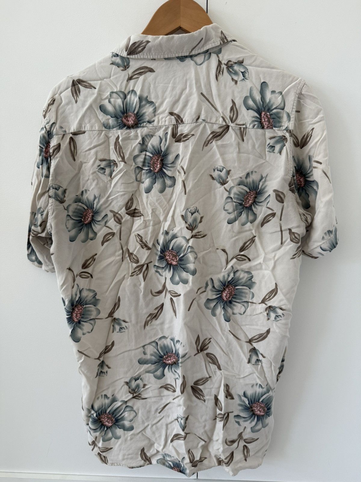 Barney Cools Barney Cools floral short sleeve button up shirt Size US S / EU 44-46 / 1 - 2 Thumbnail
