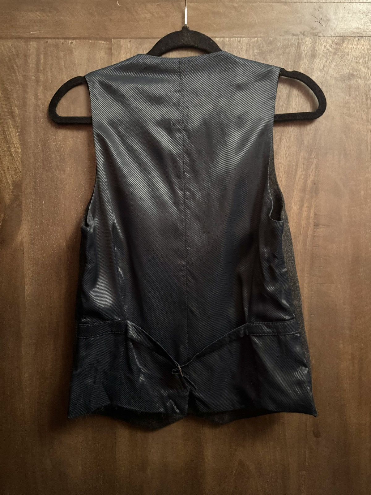 Balenciaga balenciaga vintage 2007 grey wool vest 46 men Size US S / EU 44-46 / 1 - 7 Thumbnail
