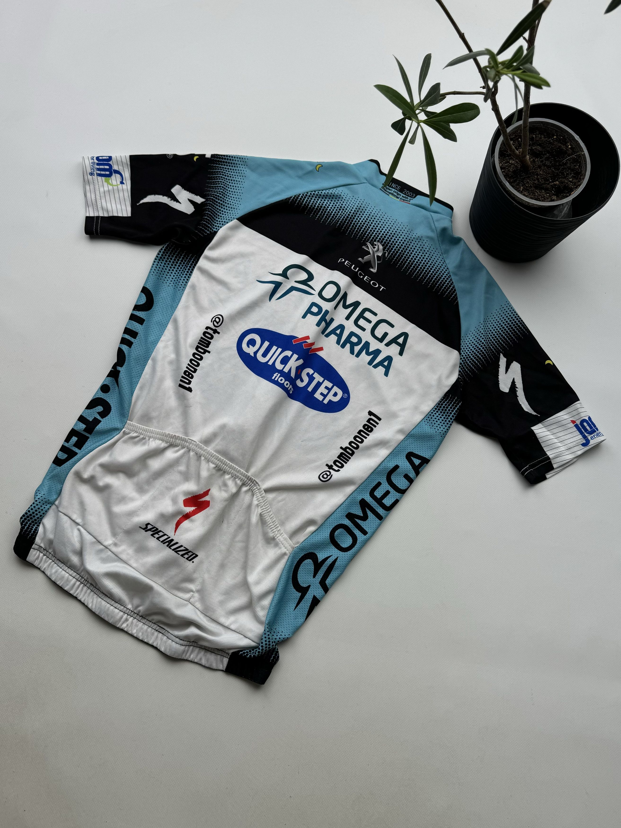 Japanese Brand Specialized Cycle Omega Vintage Jersey (563) Size US M / EU 48-50 / 2 - 6 Thumbnail