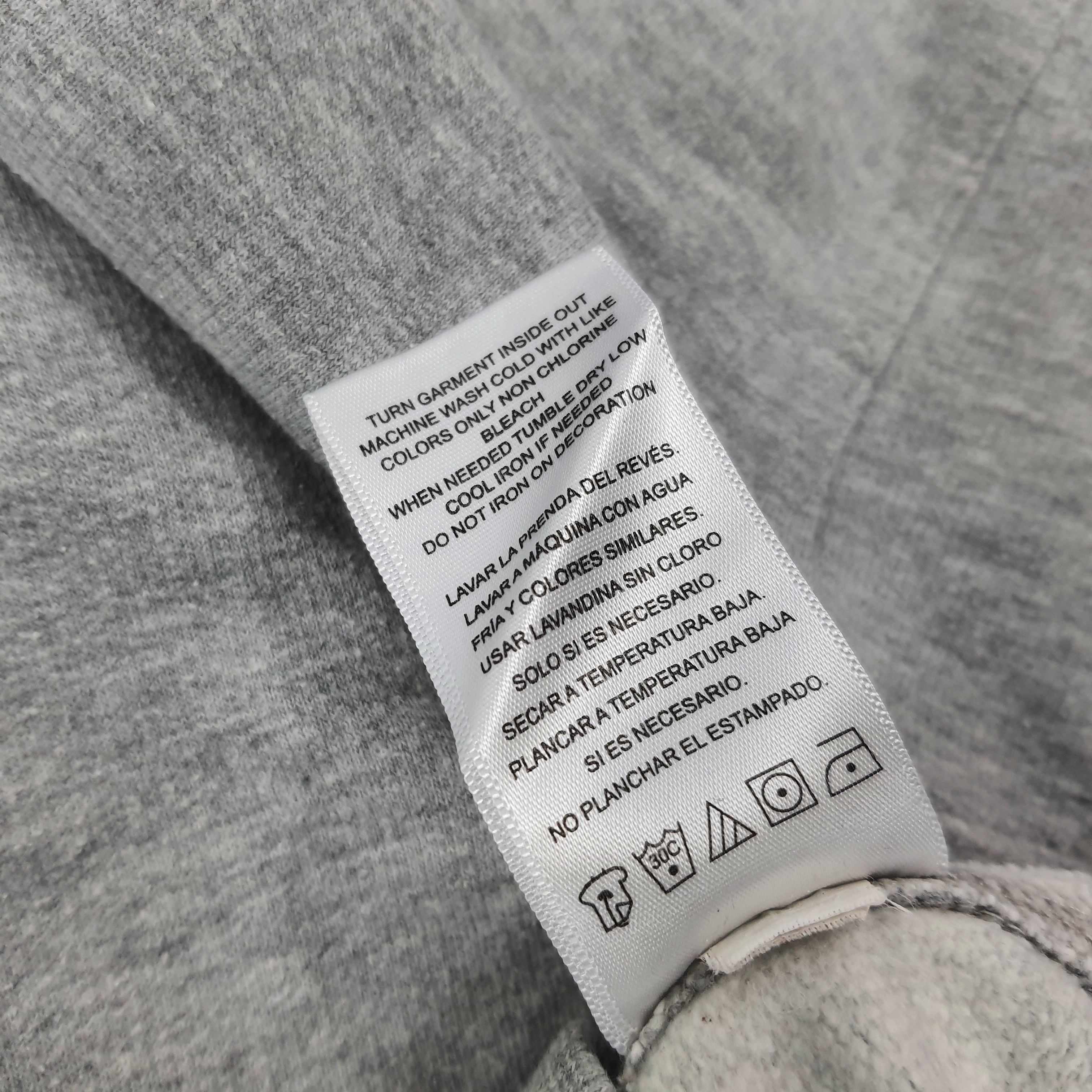 Champion Vintage Champion Center Sweatshirt C266N4 Size US L / EU 52-54 / 3 - 8 Thumbnail