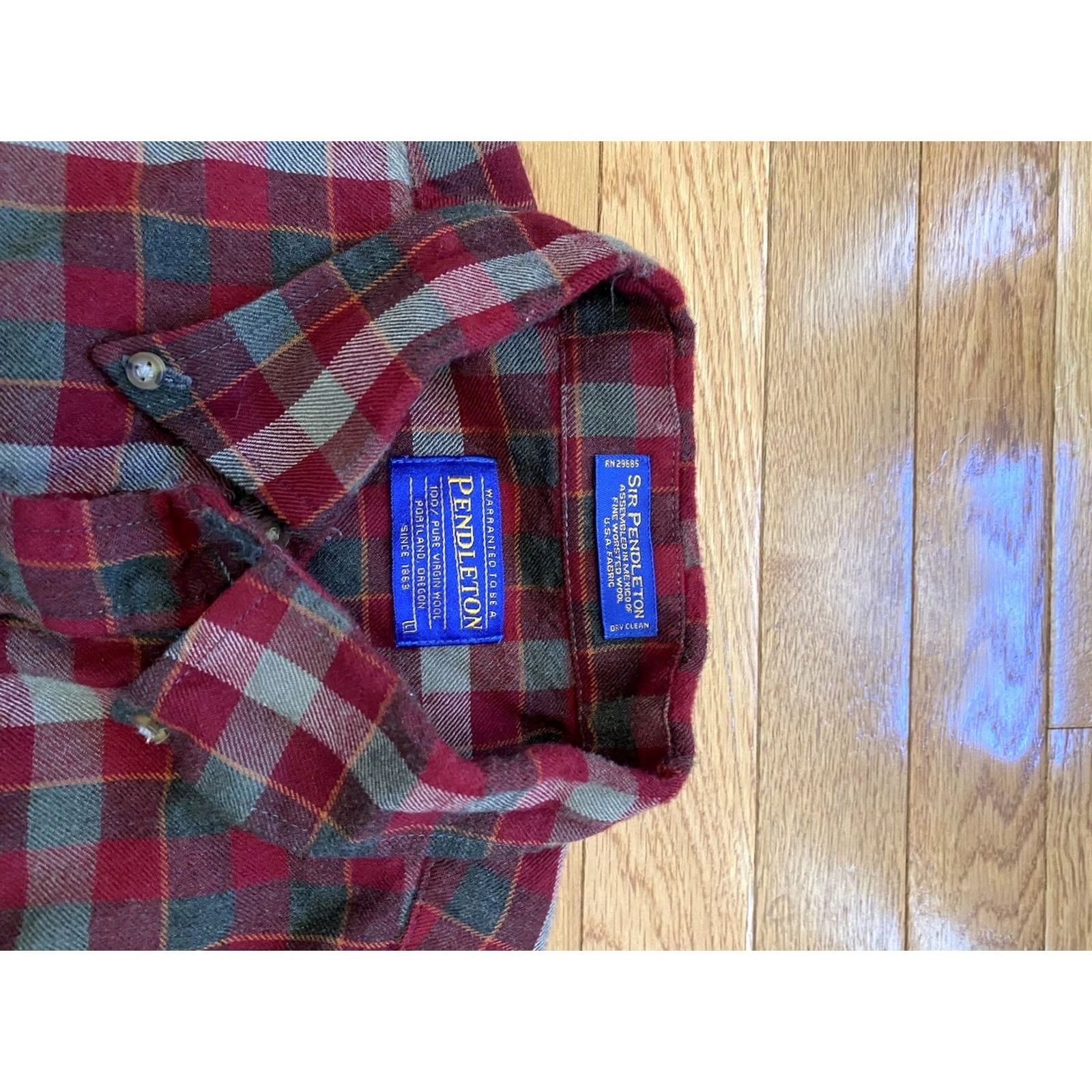 Pendleton VINTAGE Pendleton Ogilvie Hunting Tartan Shirt L Mens Green & Blue Wool Button-Up Long Sleeve Collar Pocket Size US L / EU 52-54 / 3 - 4 Thumbnail