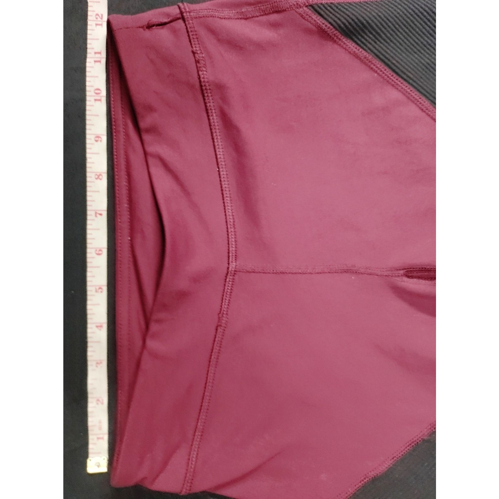 Champion Champion Red & Black Colorblock Active Leggings Size 24" / US 00 / IT 34 - 2 Thumbnail