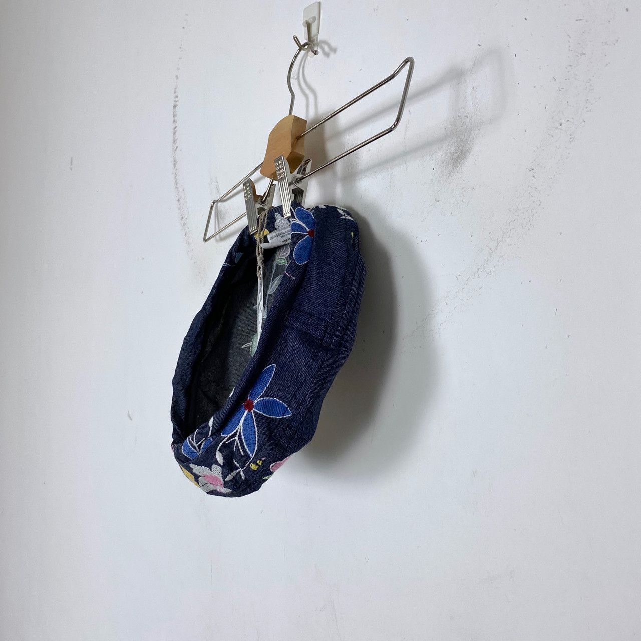 Engineered Garments ENGINEERED GARMENTS INDIGO DENIM FLORAL EMBROIDERY BERET Size ONE SIZE - 4 Thumbnail