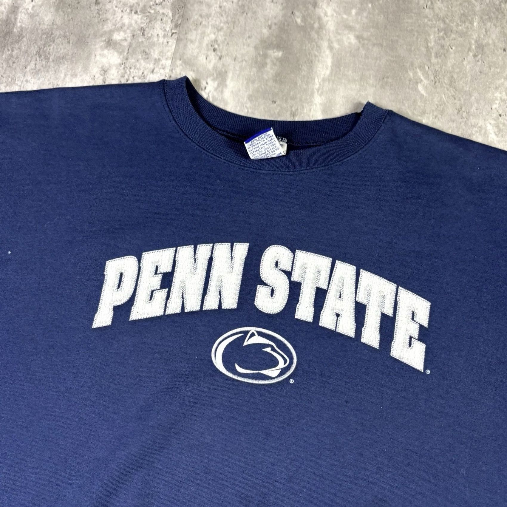 Champion VINTAGE Champion Penn State University Blue Pullover Sweatshirt Mens 2XL Size 2XL Blue 90s Football Reverse Weave Size US XXL / EU 58 / 5 - 3 Thumbnail