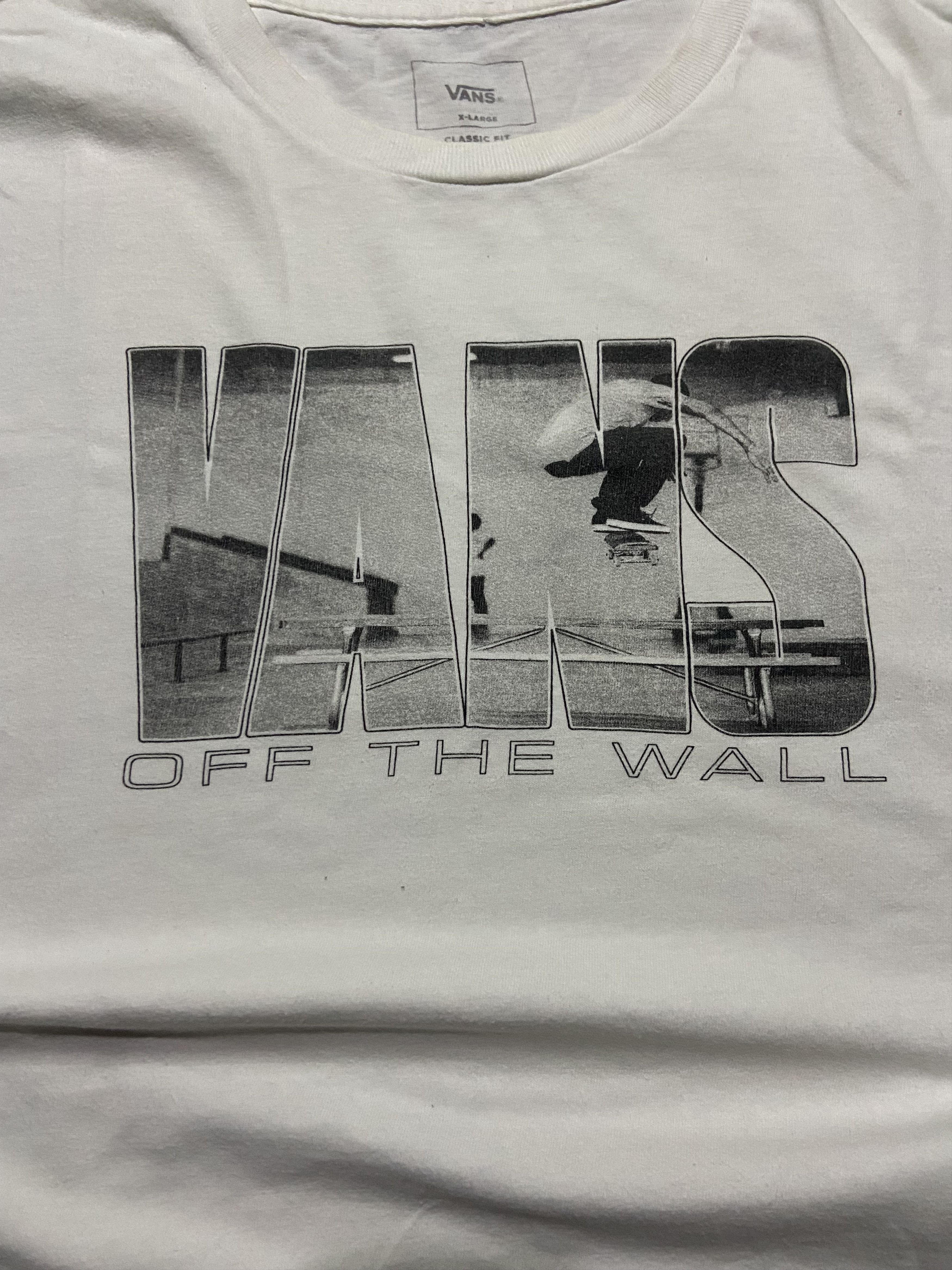 Vans VANS PUSH THROUGH II WHITE T-SHIRT Size US XL / EU 56 / 4 - 2 Thumbnail