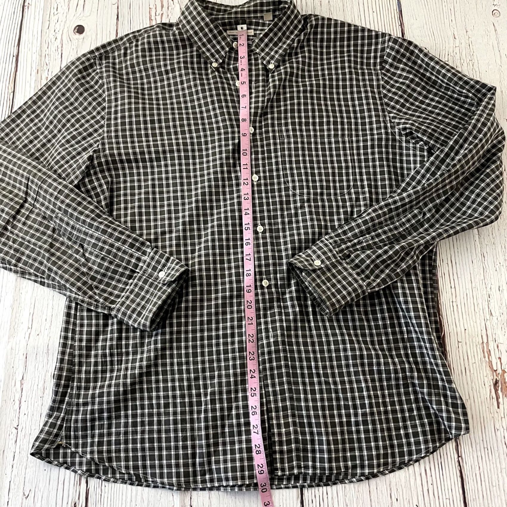 Vintage New England Shirt Co Plaid Long Sleeve Button-Up Shirt XL Gray White Mens Regular Sleeve Length Long Sleeve Plaid Shirt Size US XL / EU 56 / 4 - 4 Thumbnail