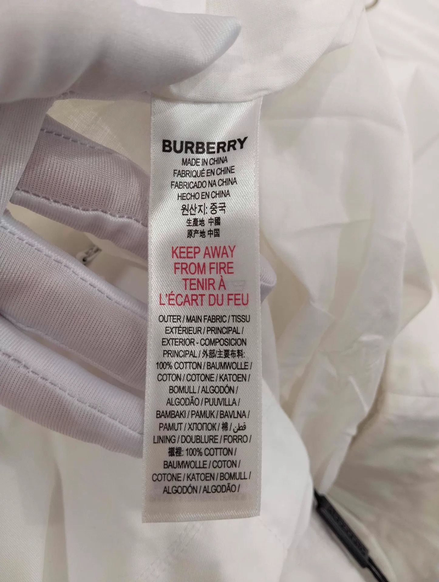 Burberry BURBERRY white pleated mini skirt 12Y Size 24" / US 00 / IT 34 - 7 Thumbnail