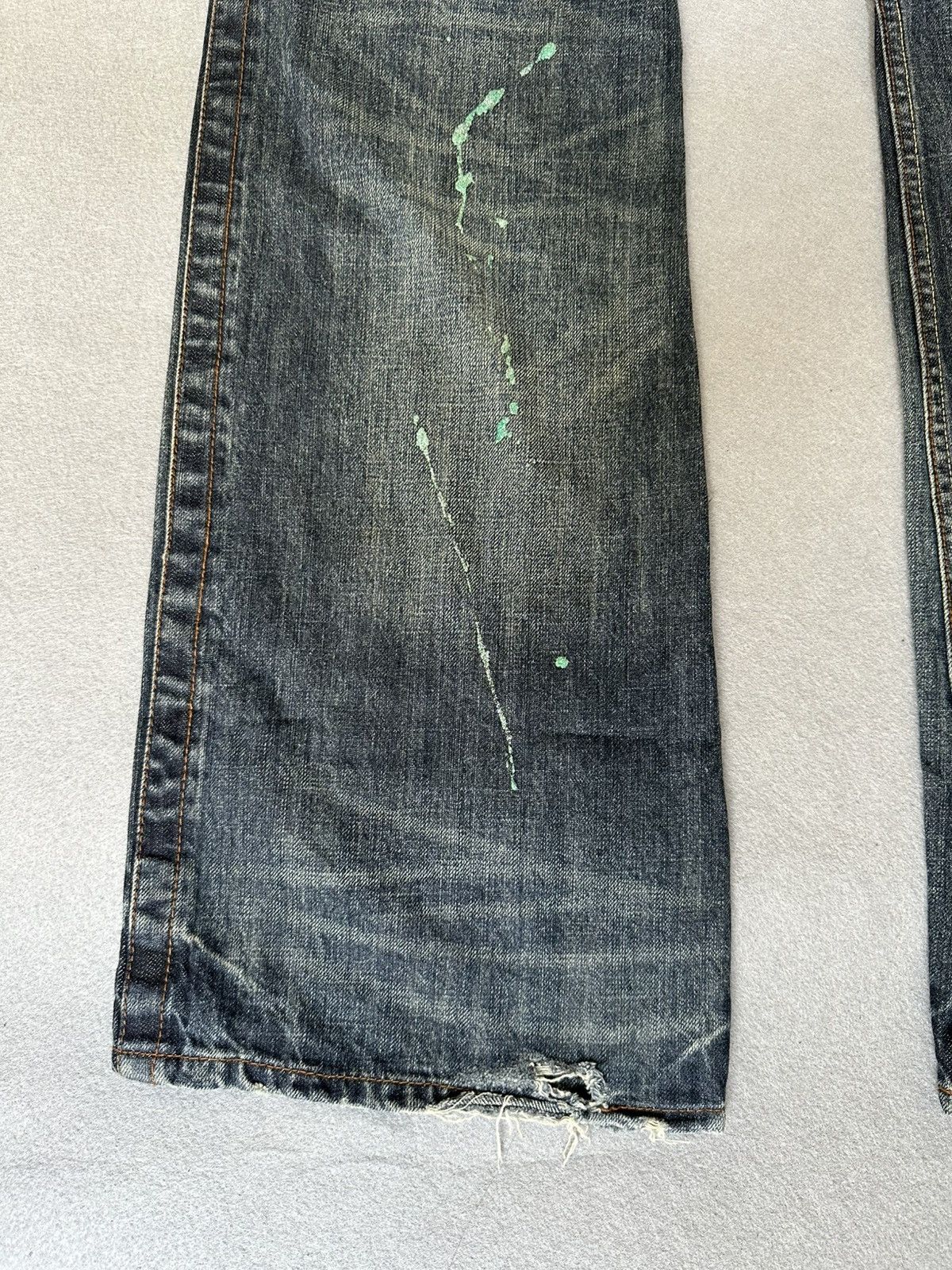 Japanese Brand FLARE Root Three Distressed Splatter Denim Size US 34 / EU 50 - 9 Thumbnail