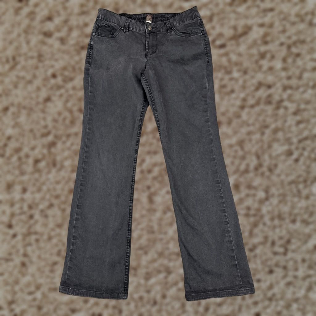 Denime VINTAGE Christopher Blue Jeans Women 10 Flared Denim Pants Black Cotton Blend Stretch Inseam 30 in Size 32" / US 10 / IT 46 - 1 Thumbnail