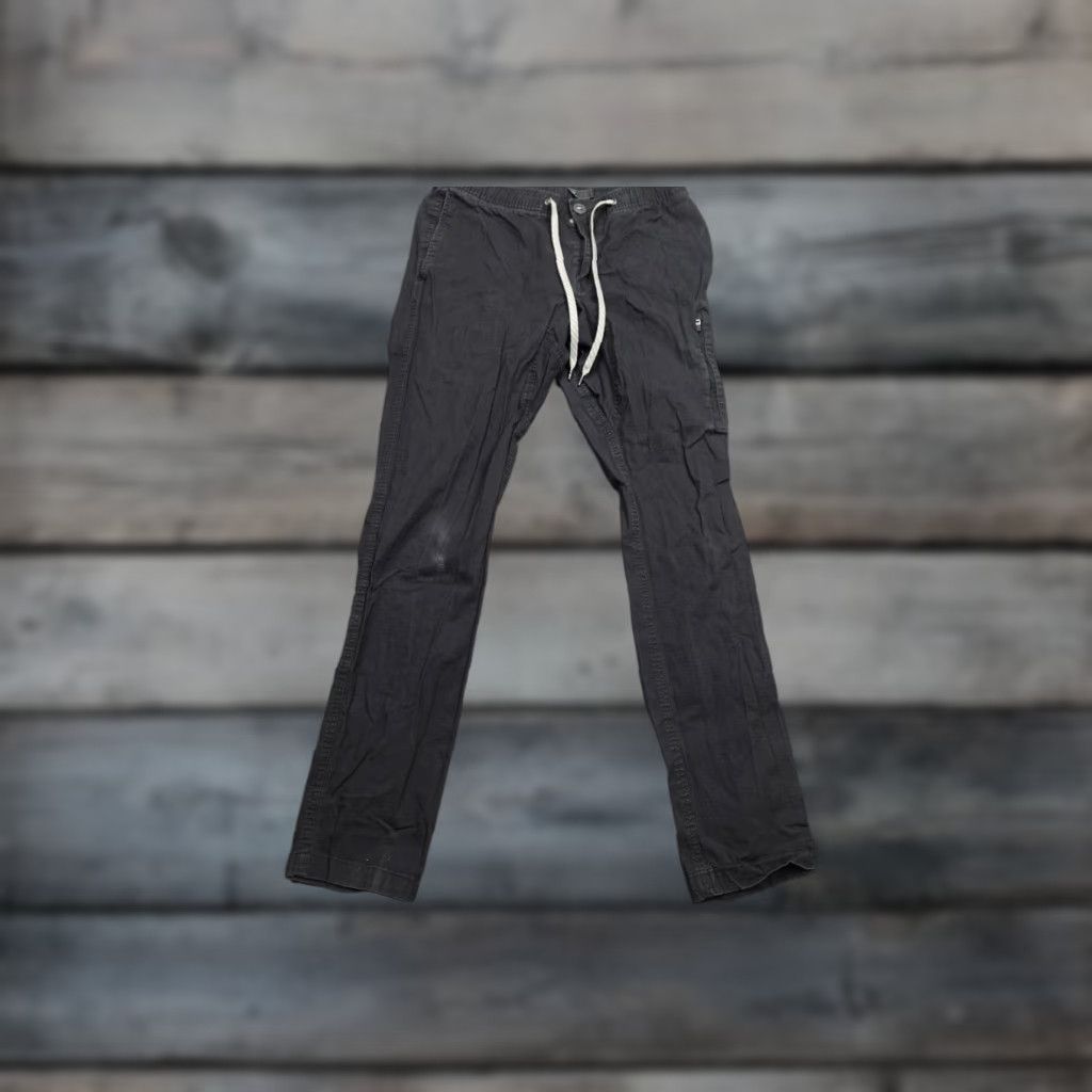 Vuori Vuori Pants Mens 30 Gray Ripstop Organic Cotton Sweatpants Tapered Outdoors Size US 30 / EU 46 - 1 Thumbnail