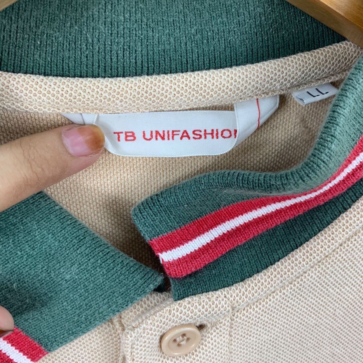 Vintage Vintage TOYOTA BOSHOKU ENGINEER Automotive Polo Tee Shirt Size US L / EU 52-54 / 3 - 9 Thumbnail