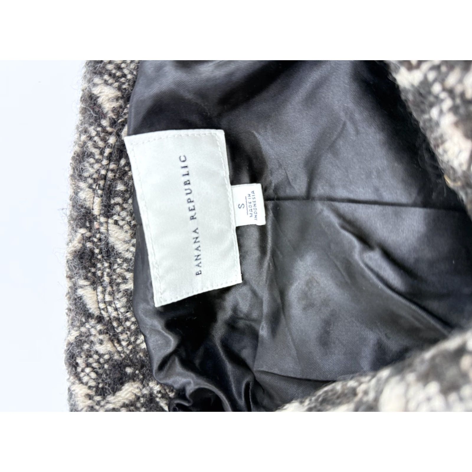 Banana Republic Banana Republic Coat Womens Small Black Wool Tweed Geometric Button Front Size S / US 4 / IT 40 - 4 Thumbnail