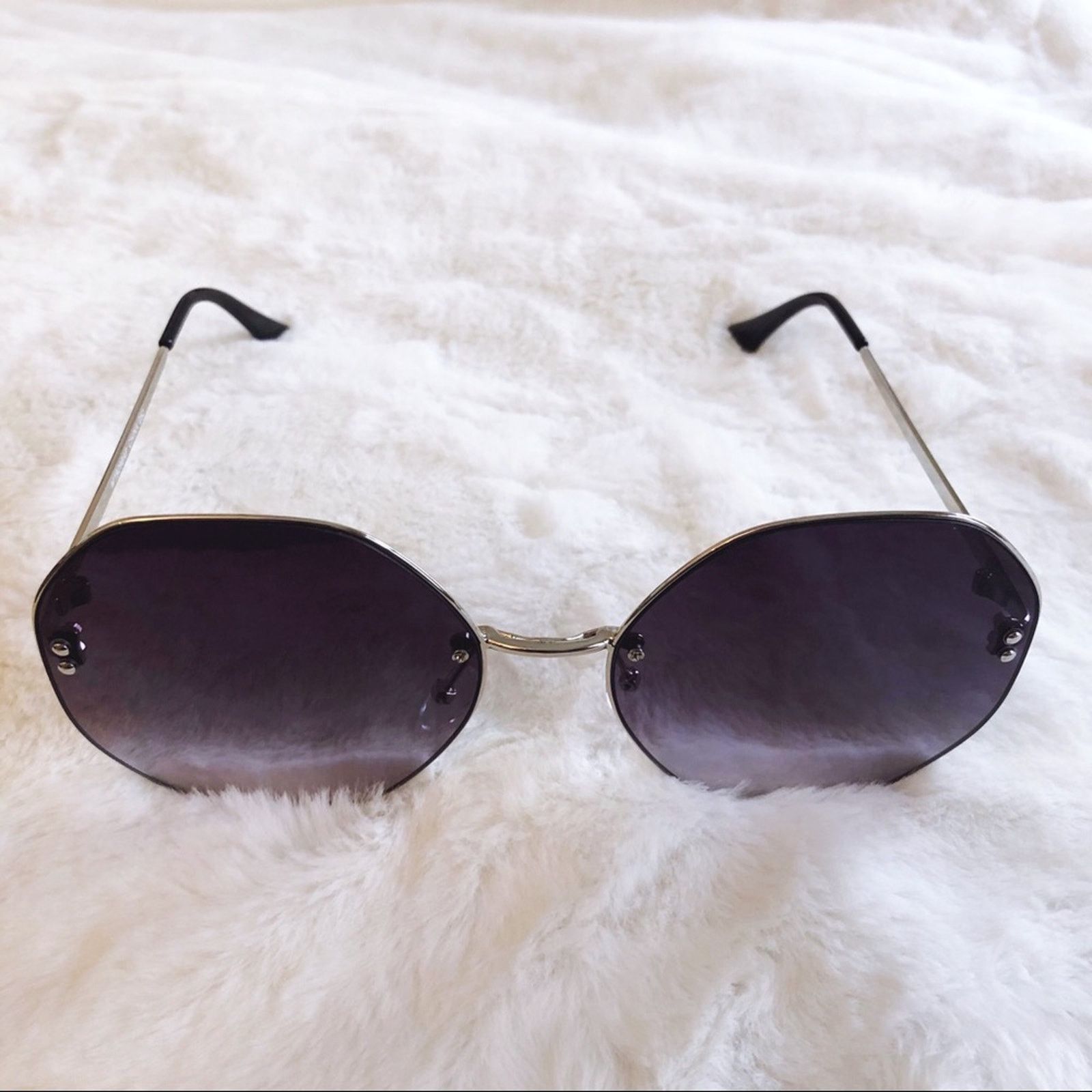 Other Ada Black Round Geometric Fashion Sunglasses Size ONE SIZE - 6 Thumbnail