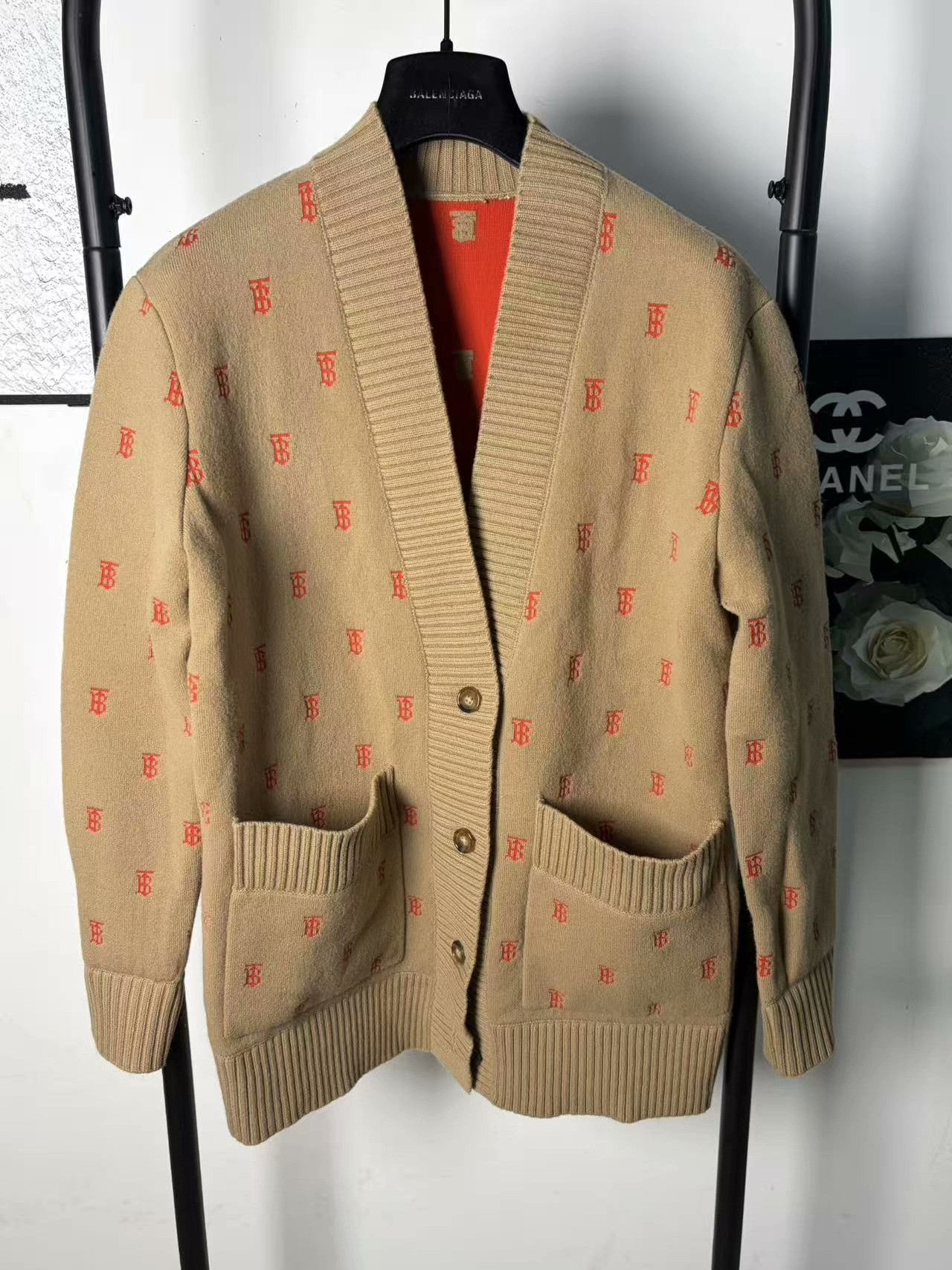 Thom Browne Thom Browne Knit White Sweater M Women Size M / US 6-8 / IT 42-44 - 1 Thumbnail