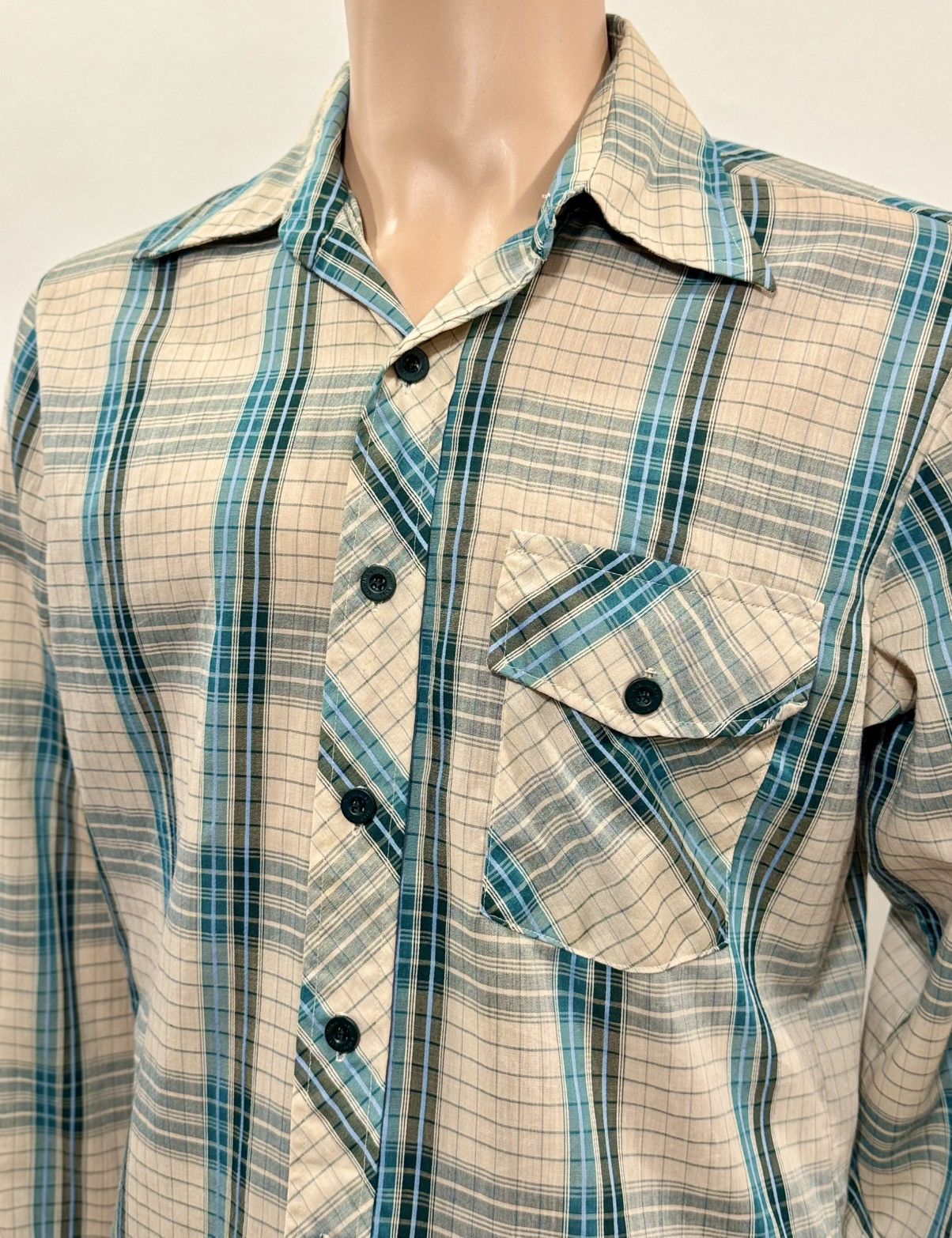 Vintage Men’s 1970’s Plaid Button Down Shirt Size US M / EU 48-50 / 2 - 2 Thumbnail
