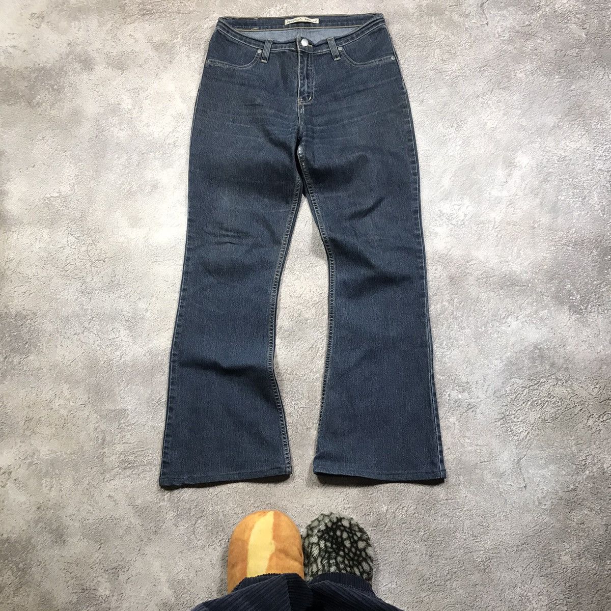 Vintage Vintage Y2K Baggy Flared Distressed Jeans Skate Grunge 28 Size 28" / US 6 / IT 42 - 1 Thumbnail