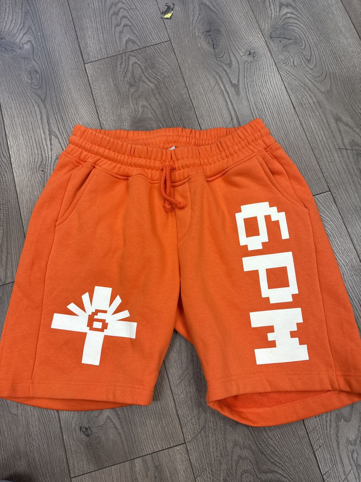 Vertabrae Vertebrae 6pm orange sweat shorts large Size US 34 / EU 50 - 1 Thumbnail