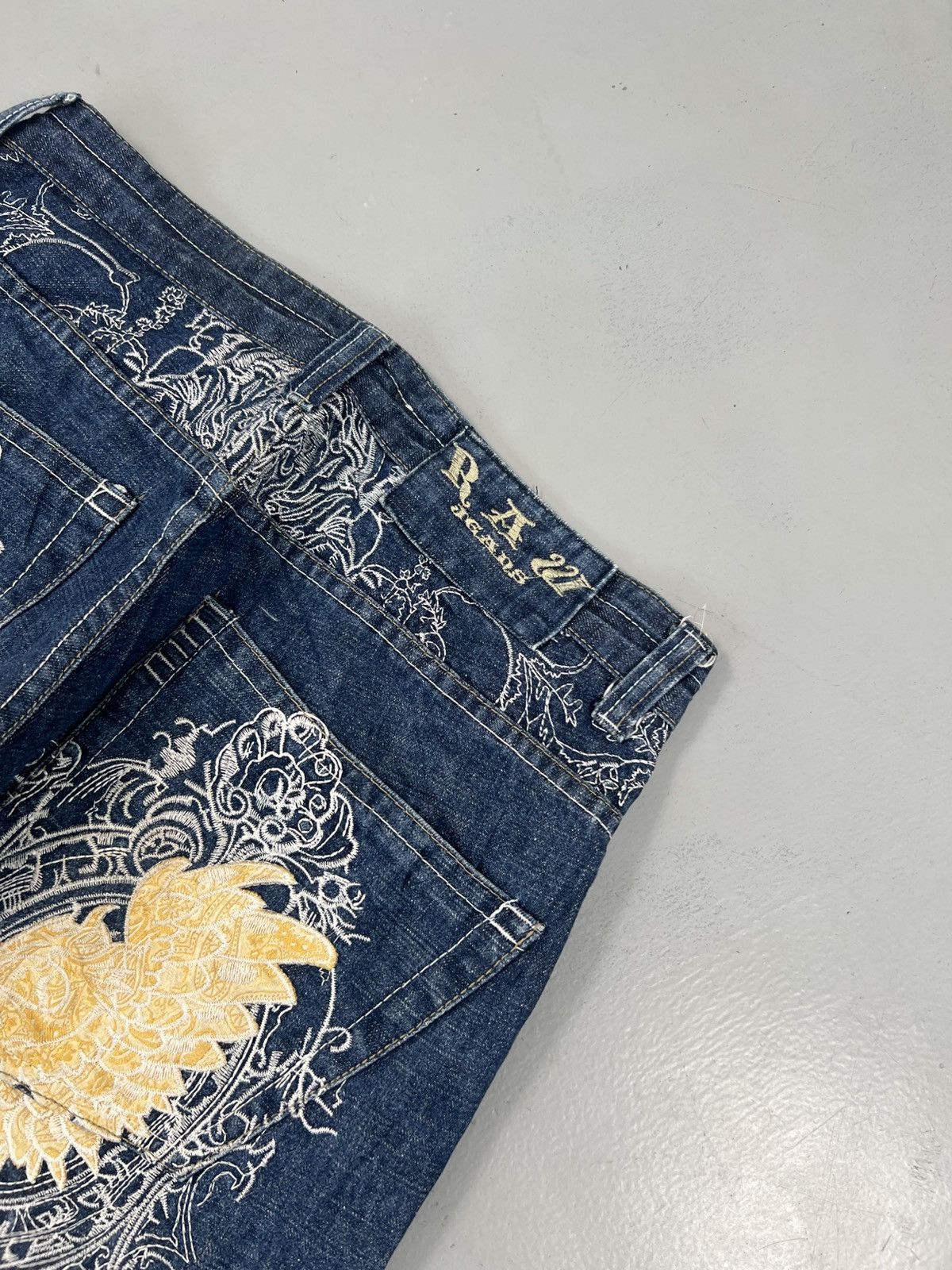 Southpole Vintage raw jeans thread embroidered denim Size US 32 / EU 48 - 4 Thumbnail
