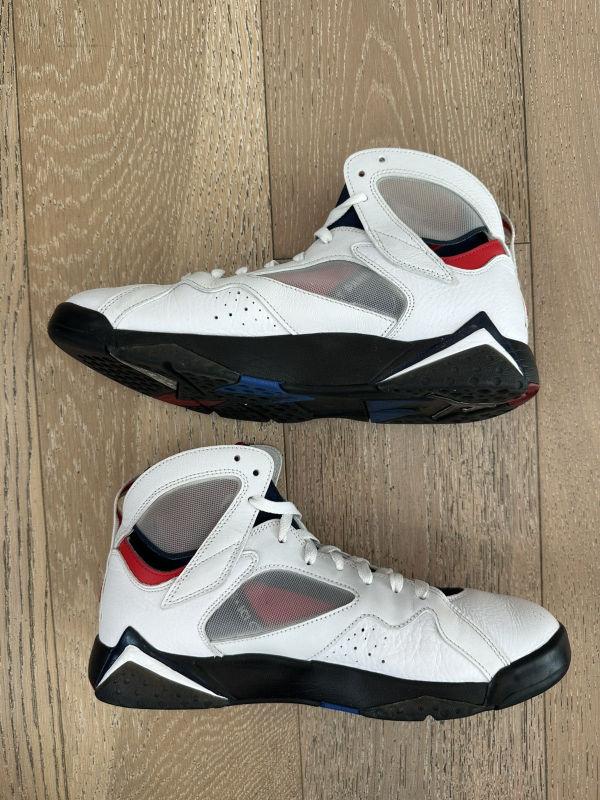 Jordan Brand Jordan 7 Retro BCFC Paris Saint-Germain Size US 11 / EU 44 - 5 Thumbnail