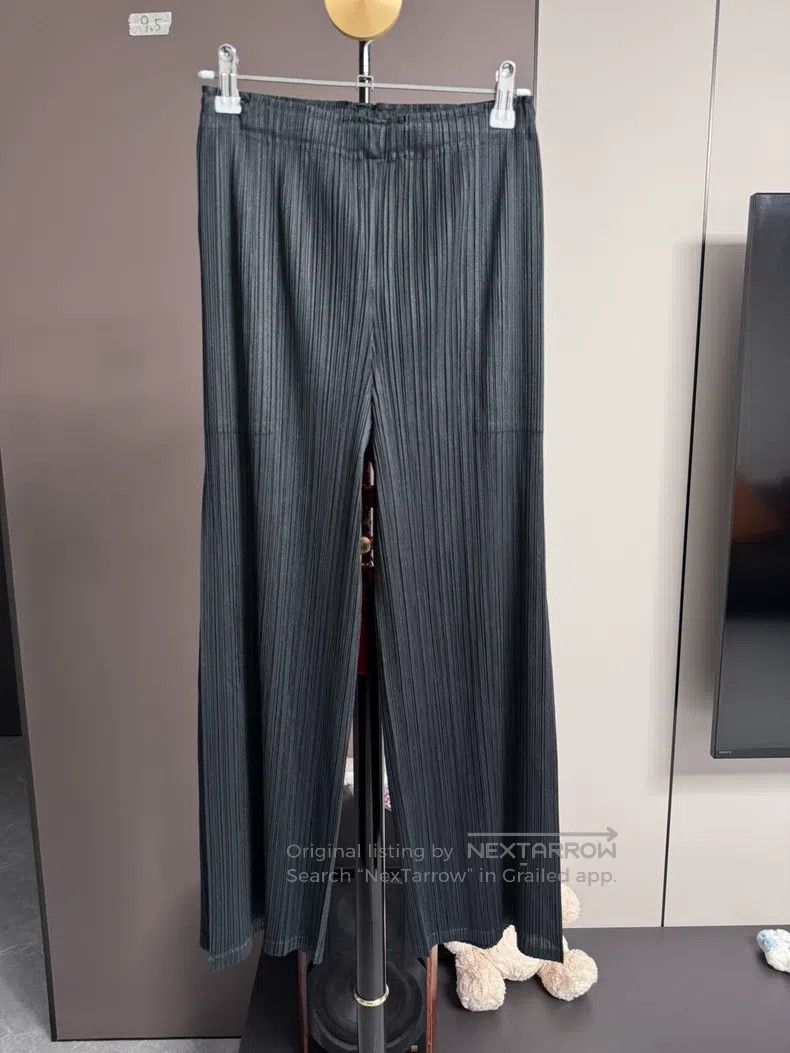 Issey Miyake Issey Miyake size:3 Black Wide-leg Trousers Size 22" - 1 Thumbnail