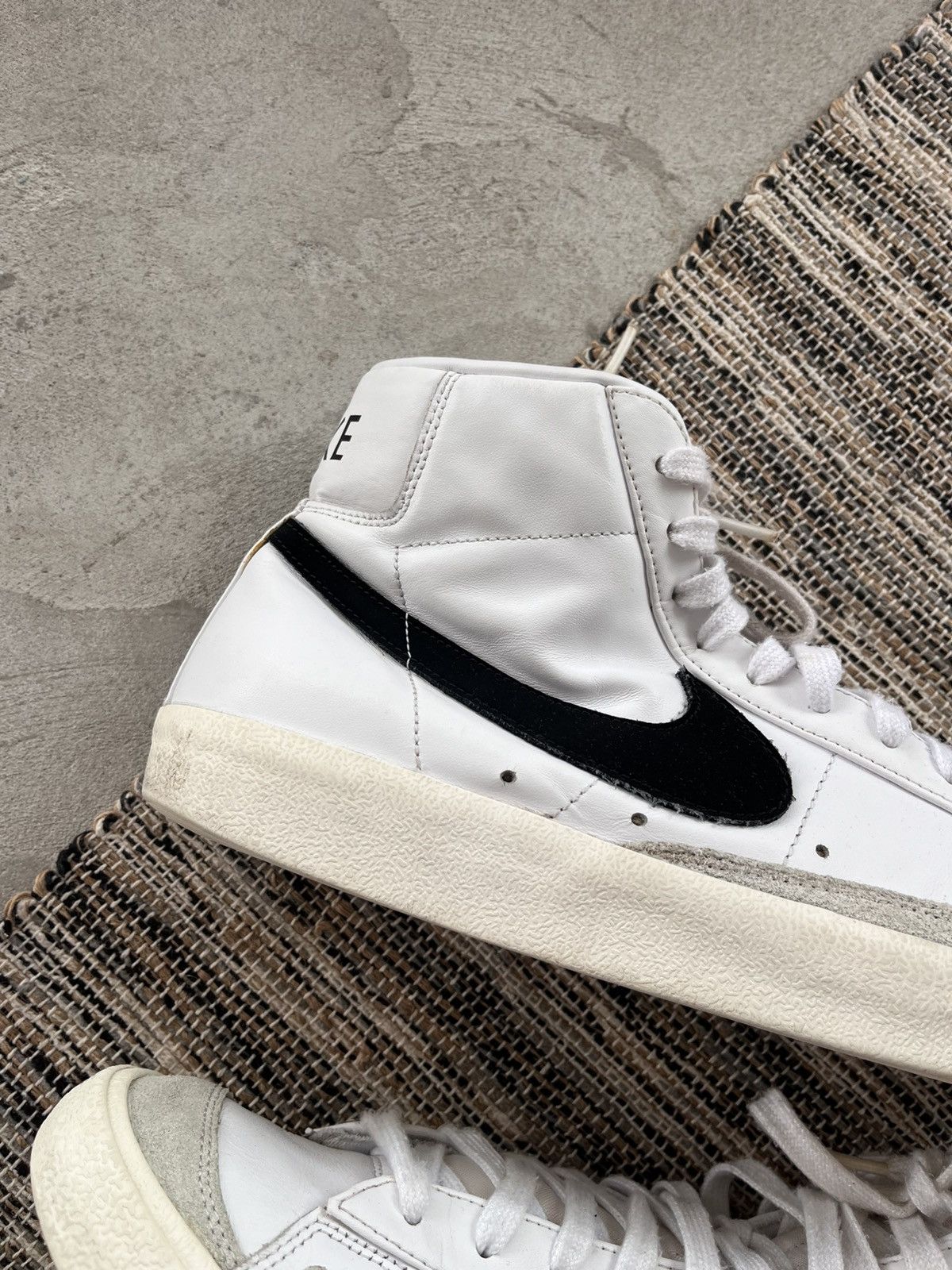 Nike Vintage Nike Blazer White Leather Sk8 Mid Sneakers y2K new Size US 10.5 / EU 43-44 - 3 Thumbnail
