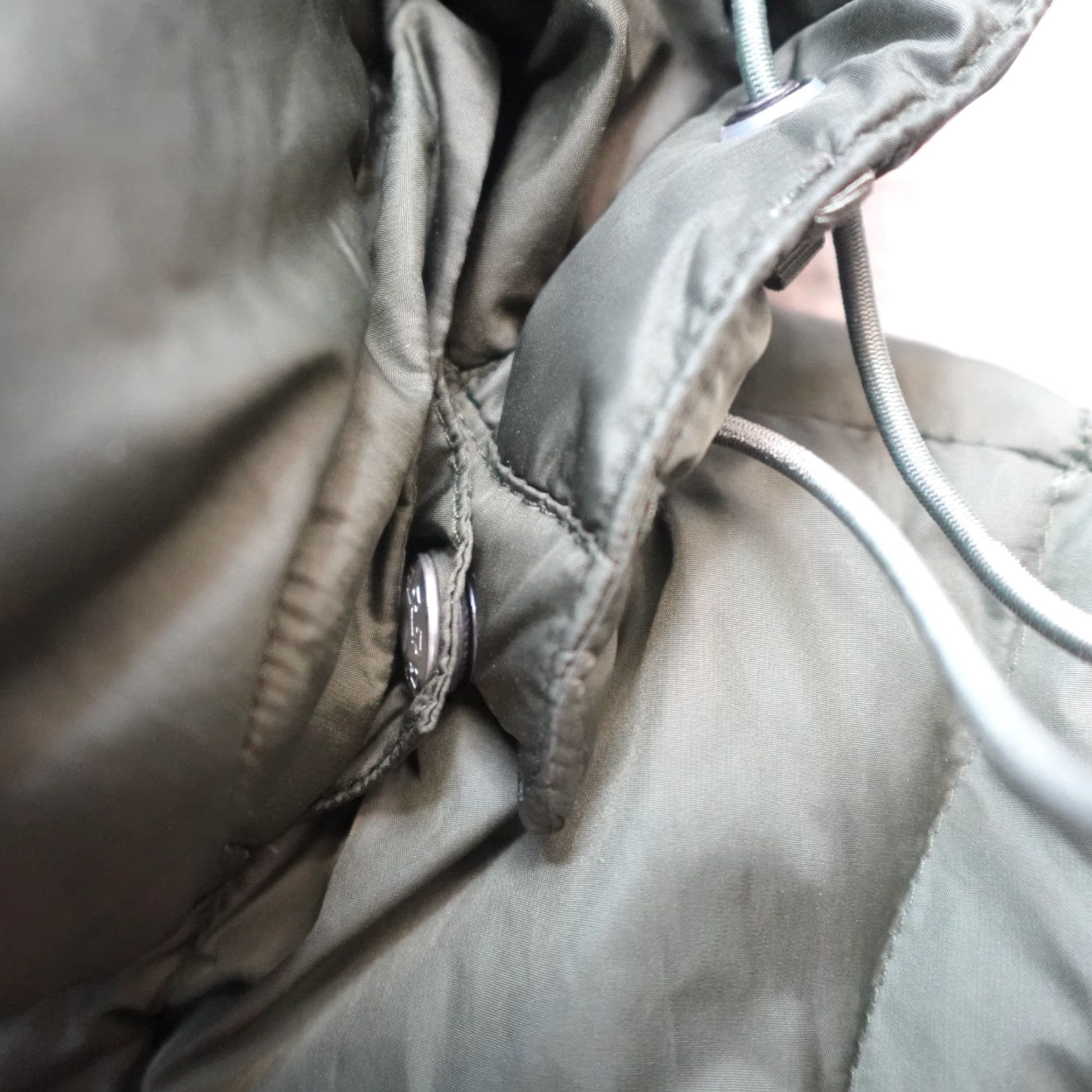 The North Face **The North Face Women's Long Hooded XS Green Olive Down Puffer Jacket** The North Face Women's Long Hooded XS Green Olive Down Puffer Jacket ** Size XS / US 0-2 / IT 36-38 - 7 Thumbnail