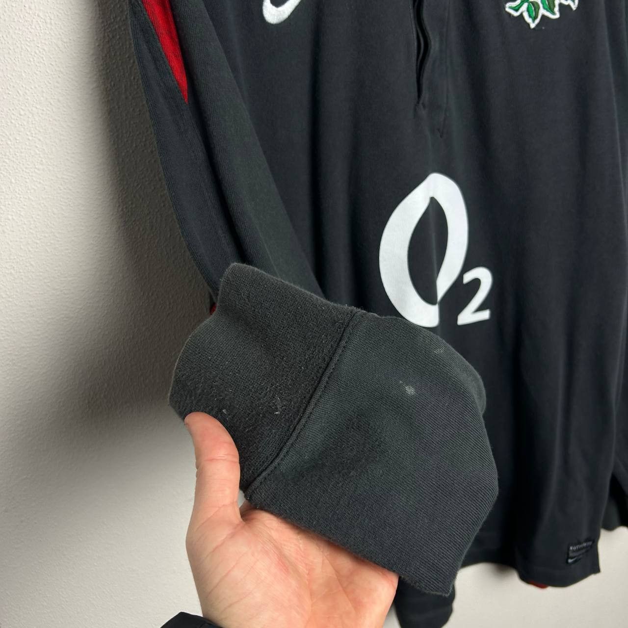 Nike Vintage nike England rugby O2 sportswear longsleeve Size US L / EU 52-54 / 3 - 8 Thumbnail