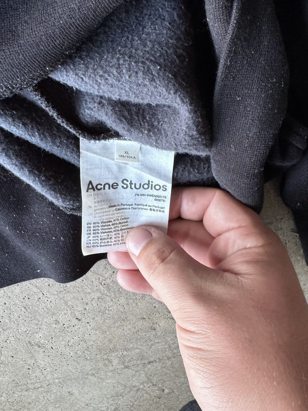 Acne Studios Black Acne Studios Collar Logo Crewneck Size US XL / EU 56 / 4 - 3 Thumbnail